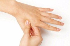 手虎口疼是怎么回事？可能的原因及缓解方法