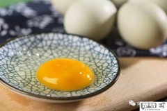怎么判断鸡蛋坏没坏？5种简单有效的方法帮你识别