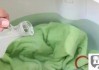 衣服染色怎么洗掉妙招？白醋、小苏打、漂白剂哪种更有效？