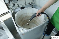滚桶洗衣机怎么清洗?完整步骤与工具推荐