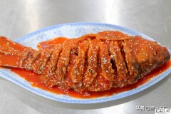 糖醋鱼的糖醋汁怎么调？黄金比例与制作步骤全解析