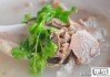 羊肉汤怎么做好喝又香？揭秘专业炖汤技巧与配料搭配