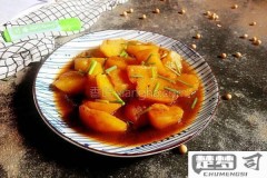 炖土豆块怎么做好吃？家常做法与入味技巧全解析