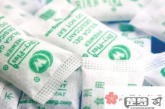 干燥剂吃了会怎么样？误食干燥剂的危害及急救措施