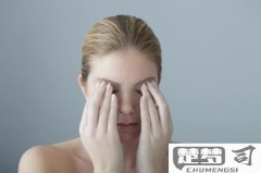 眼睛一直跳是怎么回事？可能的原因及缓解方法
