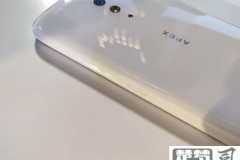 vivo底下三个按键