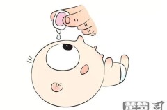 眼睛进东西了怎么办？快速处理与正确冲洗方法