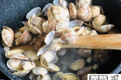 花甲怎么做好吃又简单？掌握这些技巧让你轻松上手