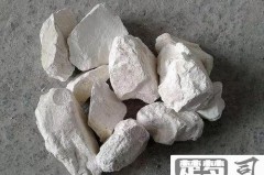 生石灰化学式怎么写及其工业应用详解