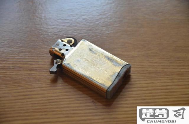 煤油打火机怎么加油？详细步骤与注意事项