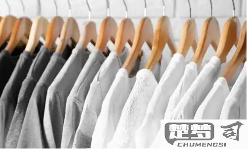 发黄的衣服怎么洗白？分材质提供针对性解决方案