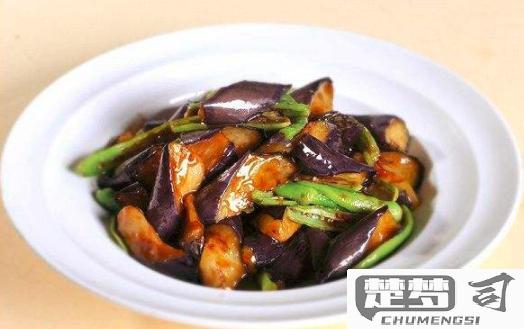 茄子怎么做好吃又简单？这里有超实用的家常做法和健康食谱
