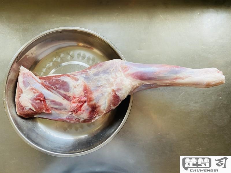 羊腿怎么做好吃又简单？简易腌制与烹饪全攻略