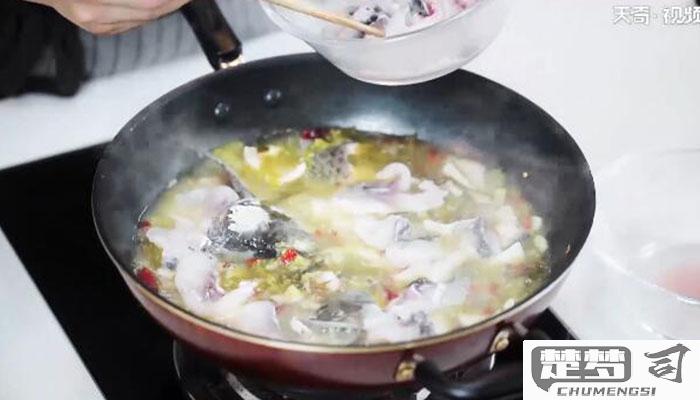 酸菜鱼怎么做好吃视频？完整步骤与技巧大公开